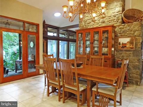 210 Spencer Rd, Devon, PA 19333 photo 7