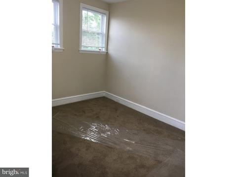 237 E 3rd St, Florence, NJ 08518 photo 11