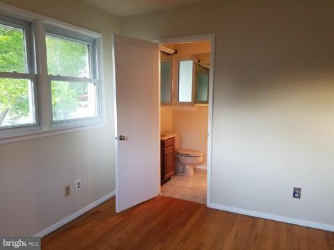 7509 Gresham St, Springfield, VA 22151 photo 11