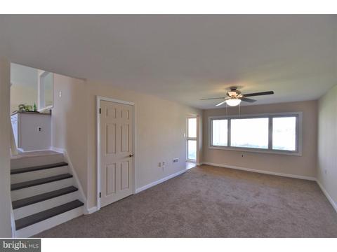 803 Westview Ter, Dover, DE 19904 photo 3