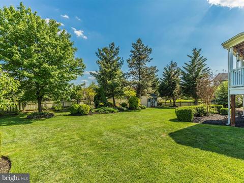2502 Old Coach Ct, Frederick, MD 21702 photo 4
