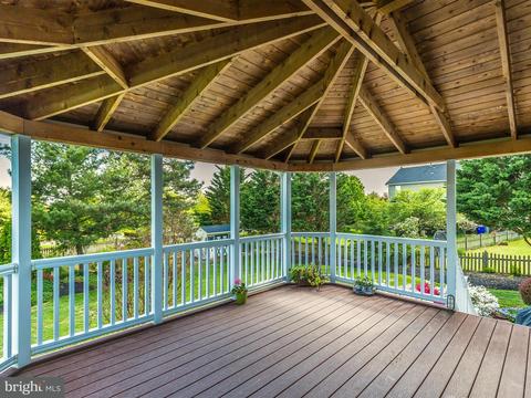 2502 Old Coach Ct, Frederick, MD 21702 photo 6