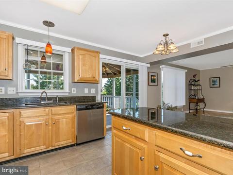 2502 Old Coach Ct, Frederick, MD 21702 photo 15