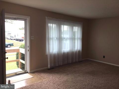 155 Thomson Dr, Elkton, MD 21921 photo 4