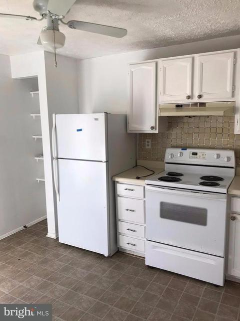 3601 Robin Air Ct, Pasadena, MD 21122 photo 5