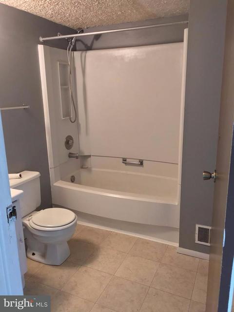 3601 Robin Air Ct, Pasadena, MD 21122 photo 10