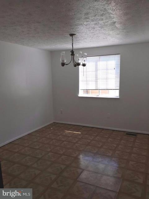 3601 Robin Air Ct, Pasadena, MD 21122 photo 6