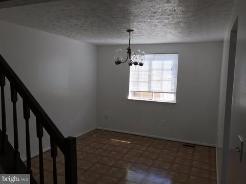 3601 Robin Air Ct, Pasadena, MD 21122 photo 7