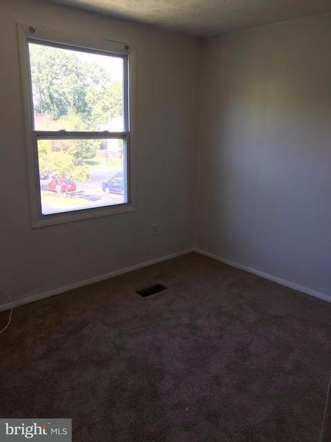 3601 Robin Air Ct, Pasadena, MD 21122 photo 12