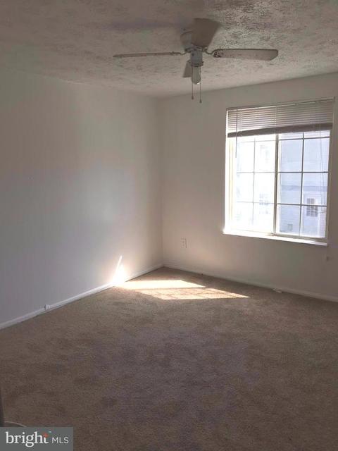 3601 Robin Air Ct, Pasadena, MD 21122 photo 8