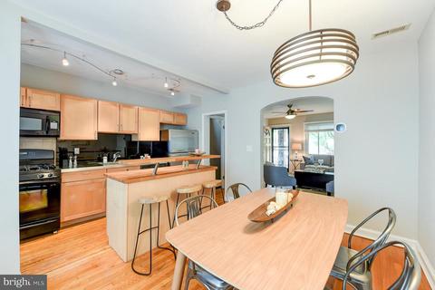 1019 15th St SE, Washington, DC 20003 photo 16