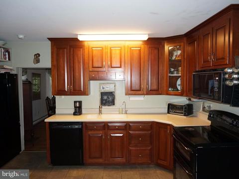 16502 Raven Rock Rd, Cascade, MD 21719 photo 5
