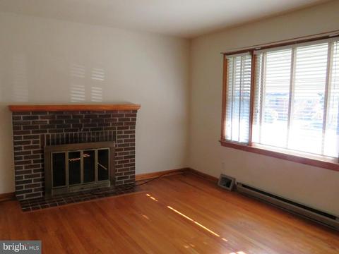 1205 Staley Ave, Frederick, MD 21701 photo 2