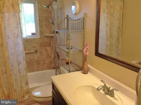 9219 Morley Rd, Lanham, MD 20706 photo 22