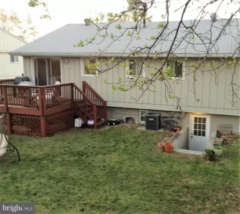 9219 Morley Rd, Lanham, MD 20706 photo 23