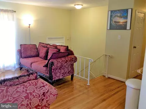 9219 Morley Rd, Lanham, MD 20706 photo 4