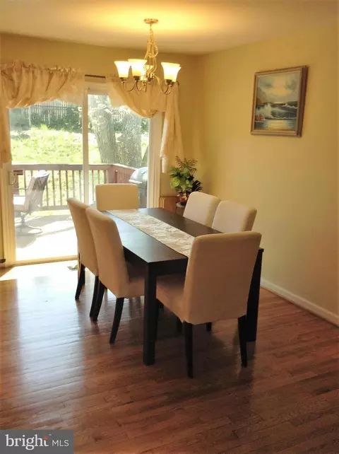 9219 Morley Rd, Lanham, MD 20706 photo 6