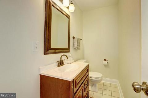12223 Valerie Ln, Laurel, MD 20708 photo 18