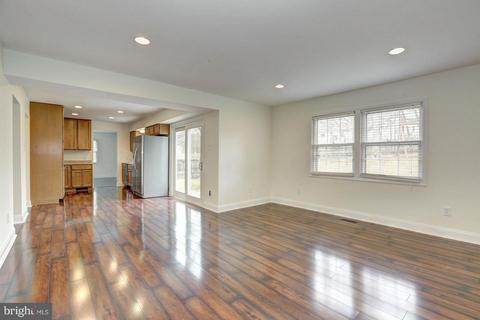 12223 Valerie Ln, Laurel, MD 20708 photo 14