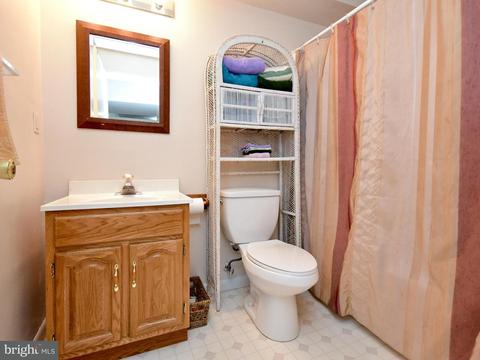 8803 Bovelder Dr, Laurel, MD 20708 photo 24