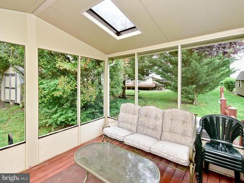 8803 Bovelder Dr, Laurel, MD 20708 photo 25
