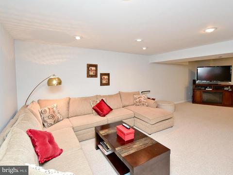 8803 Bovelder Dr, Laurel, MD 20708 photo 20