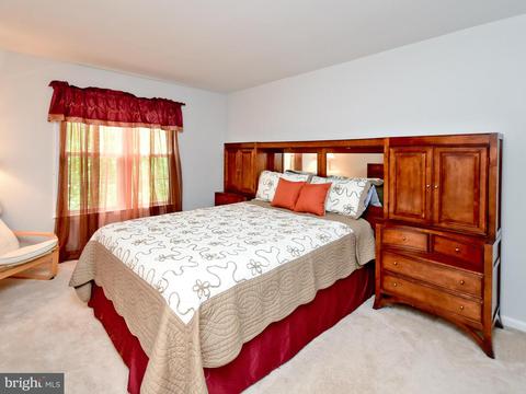 8803 Bovelder Dr, Laurel, MD 20708 photo 18