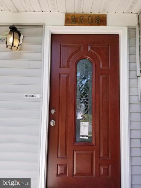 8908 Horton Rd, Laurel, MD 20708 photo 1