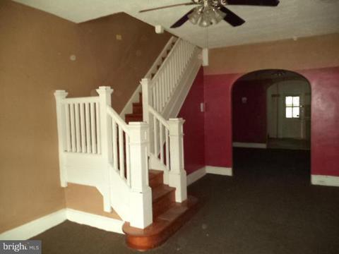 643 Dumbarton Ave, Baltimore, MD 21218 photo 2