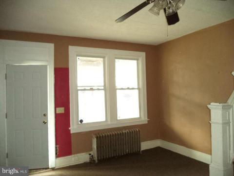 643 Dumbarton Ave, Baltimore, MD 21218 photo 3