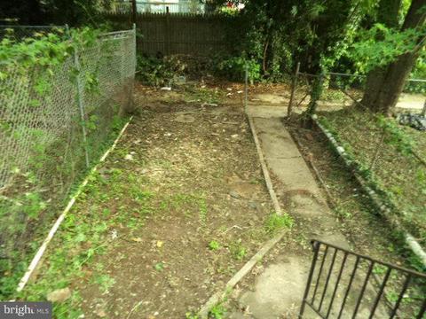 643 Dumbarton Ave, Baltimore, MD 21218 photo 8
