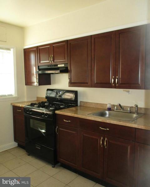 1317 Limit Ave, Baltimore, MD 21239 photo 2