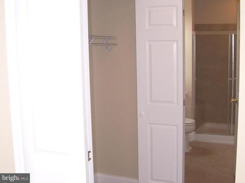 18 Heath St E, Baltimore, MD 21230 photo 10