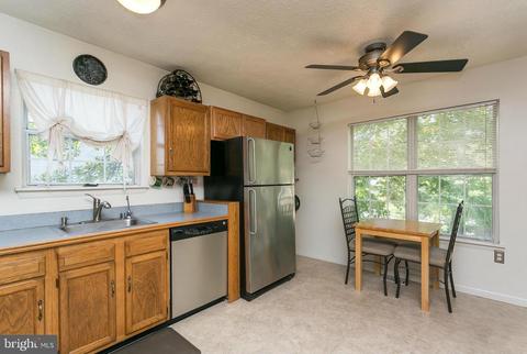 1309 Saint Marks Ave, Baltimore, MD 21230 photo 3