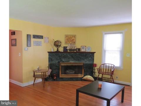 519 Sutherland Rd, Ewing, NJ 08618 photo 5