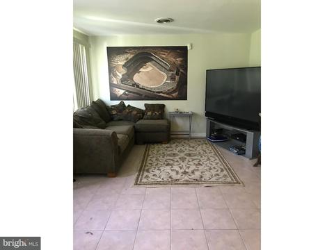 519 Sutherland Rd, Ewing, NJ 08618 photo 18
