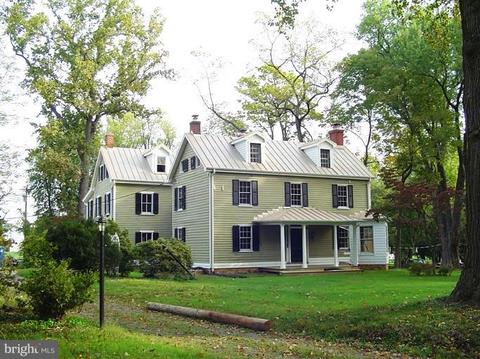 16101 Oak Hill Rd, Silver Spring, MD 20905 photo 1