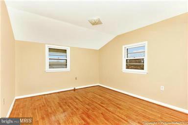 811 Young Pl, Frederick, MD 21702 photo 14