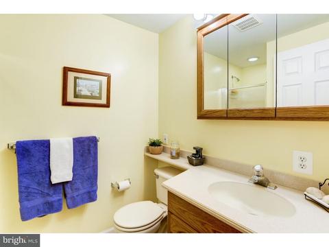 1608 Rivers Edge Dr, Delanco, NJ 08075 photo 17