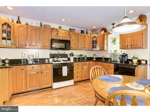 1608 Rivers Edge Dr, Delanco, NJ 08075 photo 6