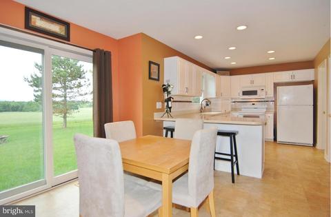 2027 Chapel Ct, Frederick, MD 21702 photo 15