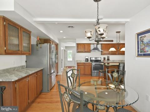 7316 Parkview Dr, Frederick, MD 21702 photo 8