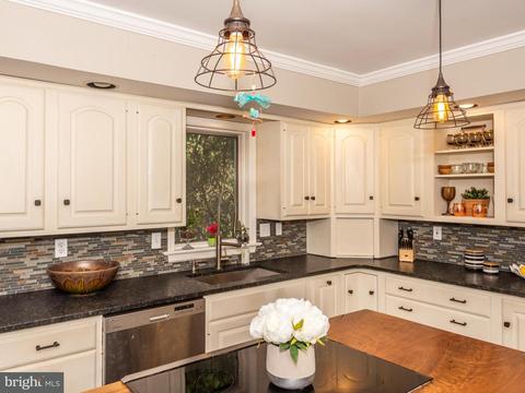 548 Wheatfield Dr, Lititz, PA 17543 photo 8