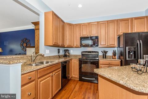 9676 Atterbury Ln, Frederick, MD 21704 photo 9