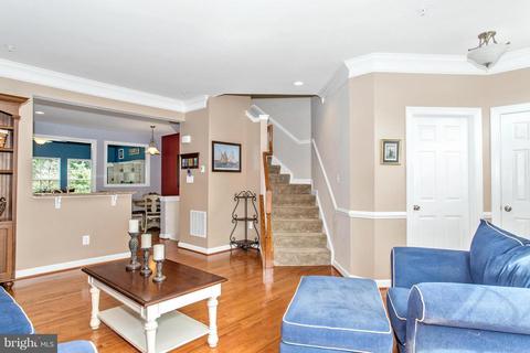 9676 Atterbury Ln, Frederick, MD 21704 photo 4