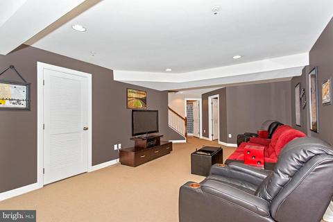 9676 Atterbury Ln, Frederick, MD 21704 photo 25