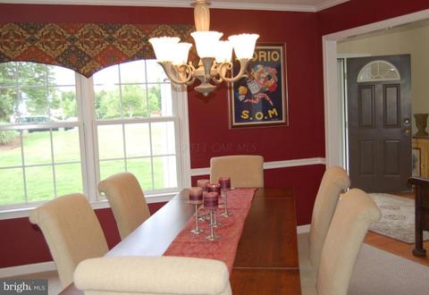 7501 Barnes Ct, Hebron, MD 21830 photo 3