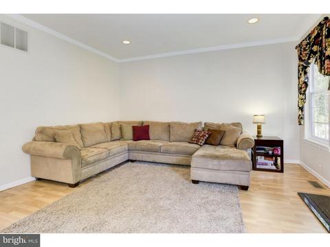 24 Stoneham Dr, Delran, NJ 08075 photo 6