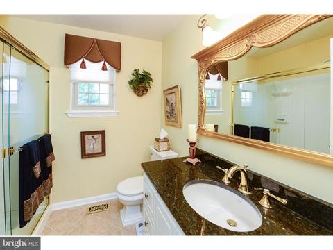 30 Euston Rd, Marlton, NJ 08053 photo 22