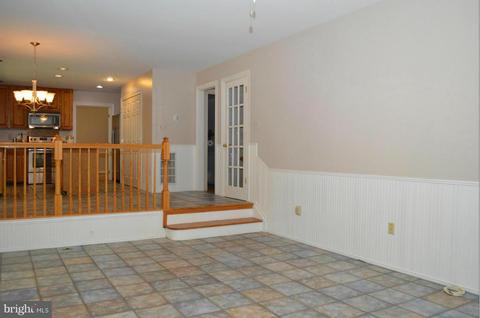 6136 Cornwall Ter, Frederick, MD 21701 photo 8